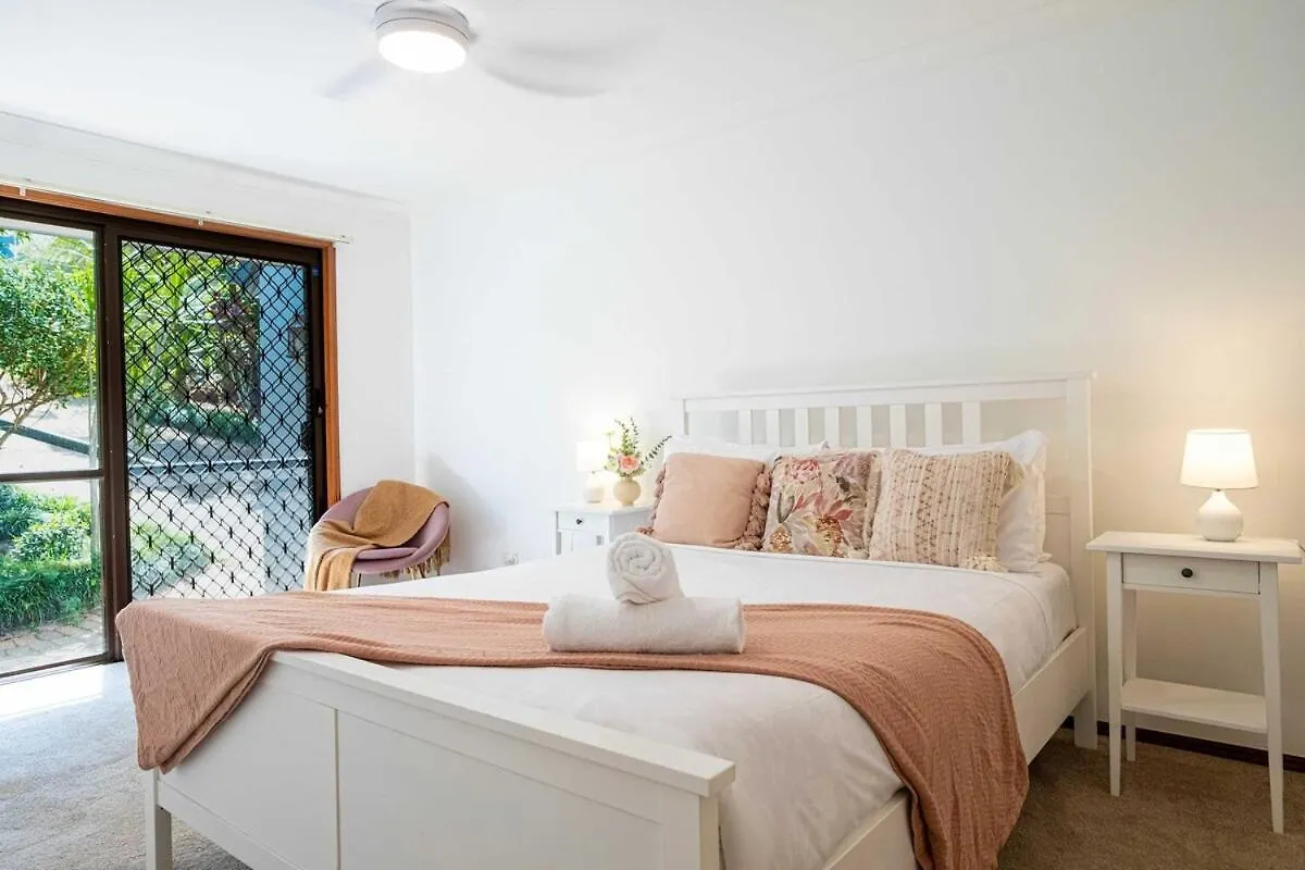 Holiday home Mountain Retreat Scenic Getaway With Bbq Villa Mount Tamborine Australia
